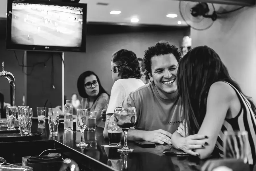 Bruno Scott conversando com participantes no 3º Sete Lagoas Talks, em 2019